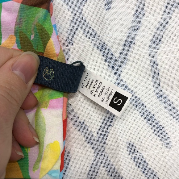 NWOT maaji bikini swim top smocked ruched reversible bandeau - Picture 4 of 6